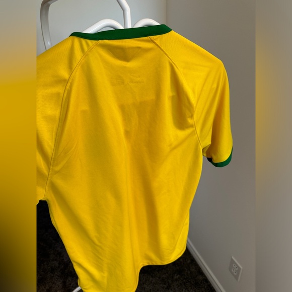 Nike Brazil World Cup 2014 soccer jersey - Picture 4 of 4